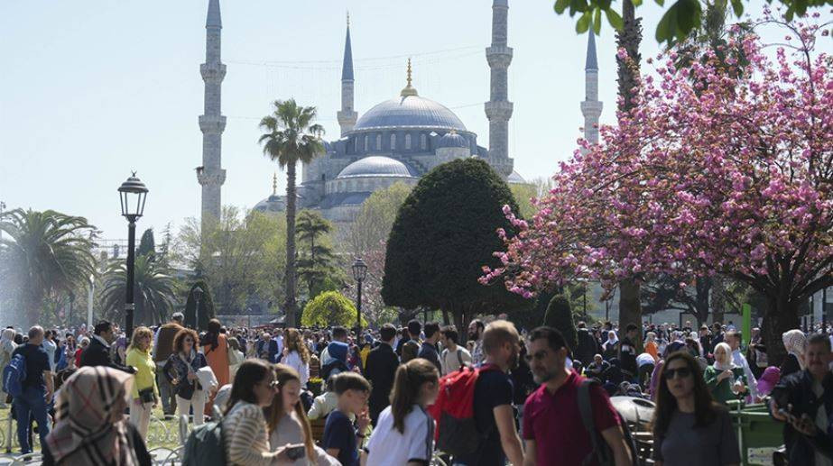İstanbul'a üç ayda 3,7 milyon turist! İlk sırada hangi ülke var? - Resim: 38